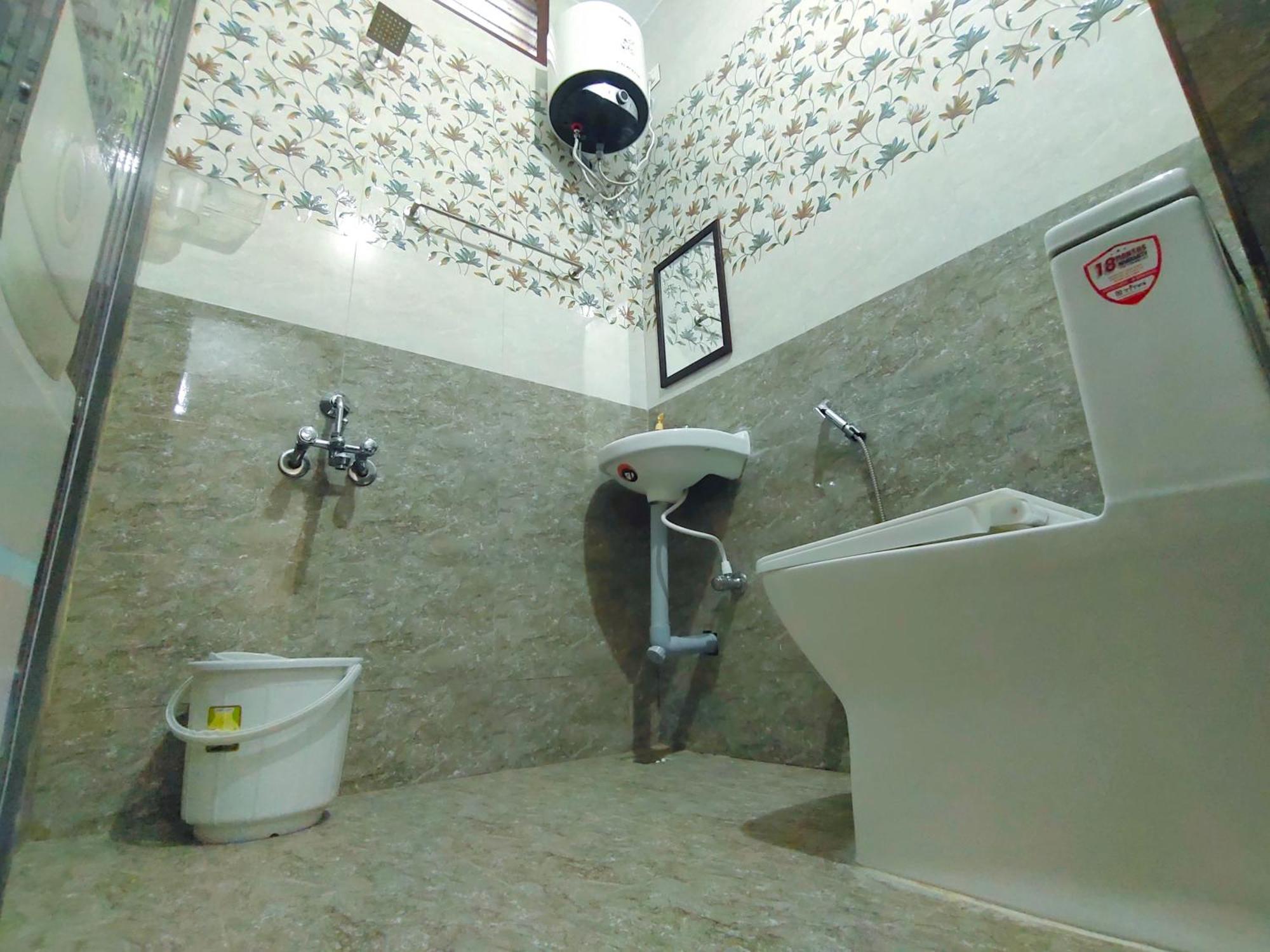 Pv Inn Puducherry Exterior foto
